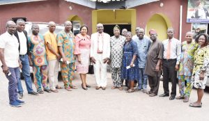 Vice-Chancellor, Professor Kolawole Salako (middle), flanked by the Head of Public Relations Dr. (Mrs.) Linda Onwuka, and the Chairman of NUJ, Ogun State Council, Com. Wole Shokunbi in a group photograph with the Executives and members of NUJ in the state