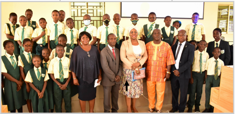 Representative of the Deputy Vice Chancellor (Academic) and Deputy Registrar II, Establishment Matters and Human Resources (Senior), Mrs. Oluwakemi Banuso (Arrowed) with the Acting Principal, FUNIS, Mrs. Emily Okpete; Centre Manager, ICPD, Mr. Lawrence Kazeem; resource persons; and students of FUNIS at the event.