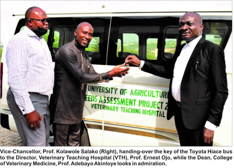 VC Hands-Over Brand New Bus to VTH … Charges them on Meeting IGR Target