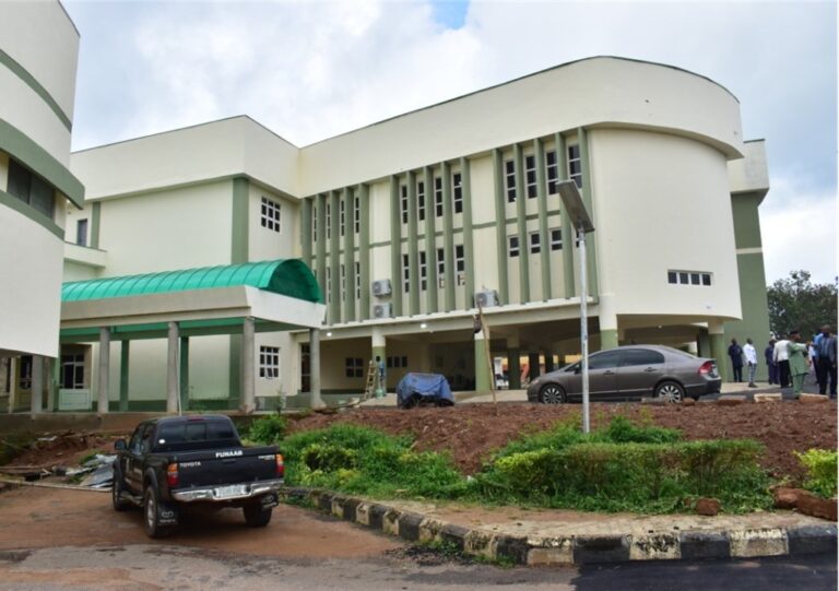 VC Takes Delivery of Senate Building Phase One Extension