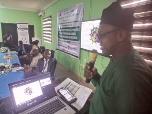Representative of the Vice-Chancellor and the Deputy Vice-Chancellor, Development, Prof. Olawale Dairo, delivering the Vice-Chancellor's speech at the event Credit: Olaoye Oyewole