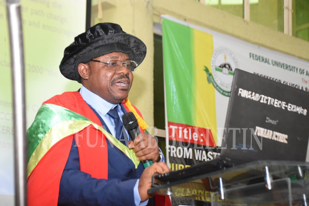 Prof. Joseph Akinyele delivering FUNAAB's 107th Inaugural Lecture Credit: Gbolahan Lawalē EA