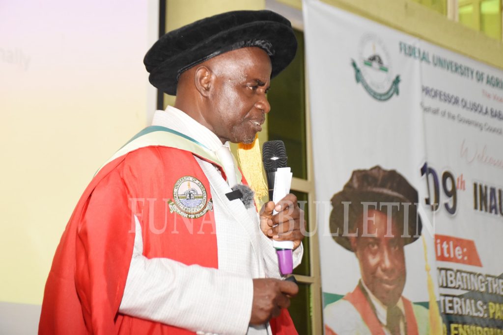 Prof. Olayide Adetunji delivering the University's 109th Inaugural Lecture Credit: Gbolahan Lawal