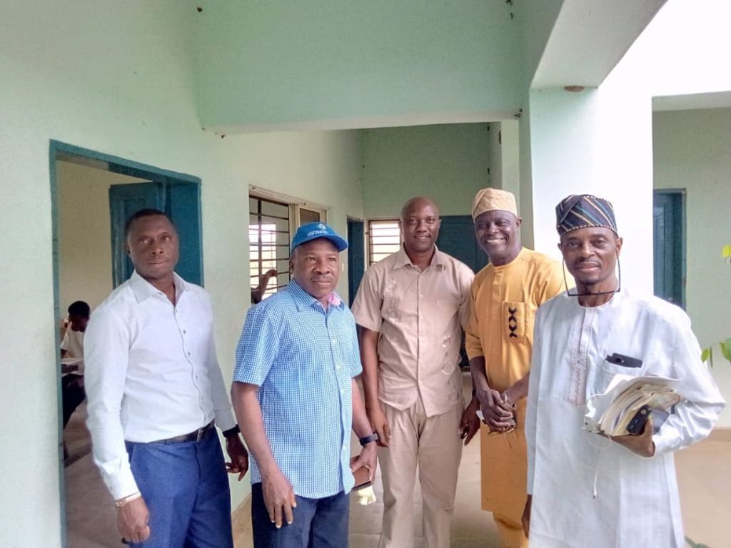 The team led by the Deputy Vice-Chancellor, Academic, Prof. Olusegun Idowu at OYSCATECH, Igbo-Ora
